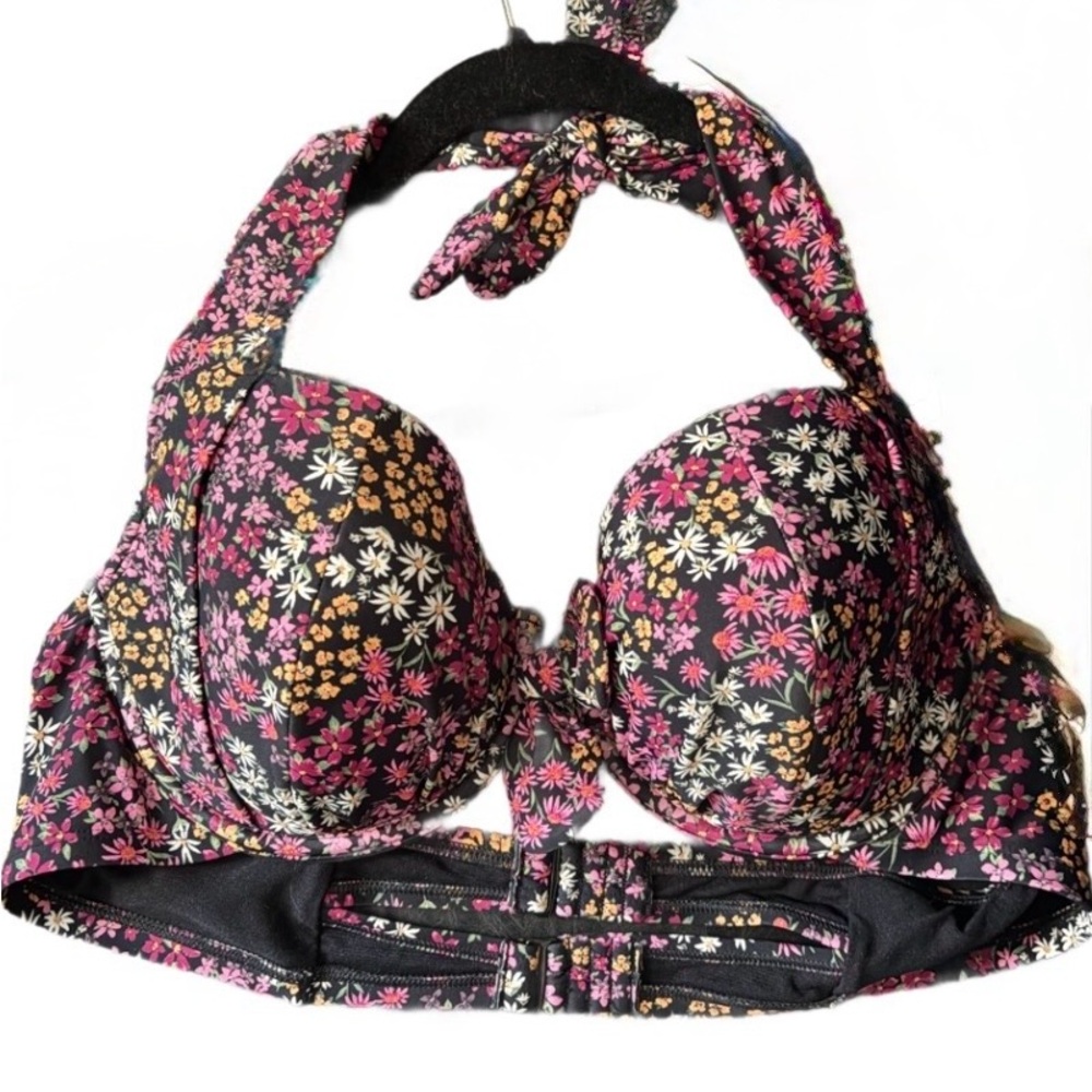 Adore Me 42C Swimsuit Top